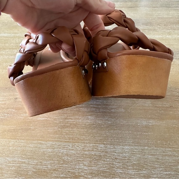 Steve Madden Cognac Brown Fauna Platform Clog Heels - Picture 7 of 8